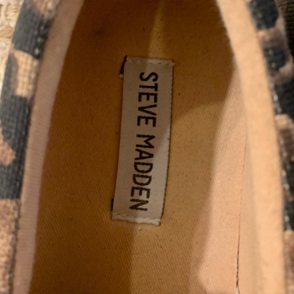 Steve Madden Gills Leopard Sprint Canvas Slip On … - image 6